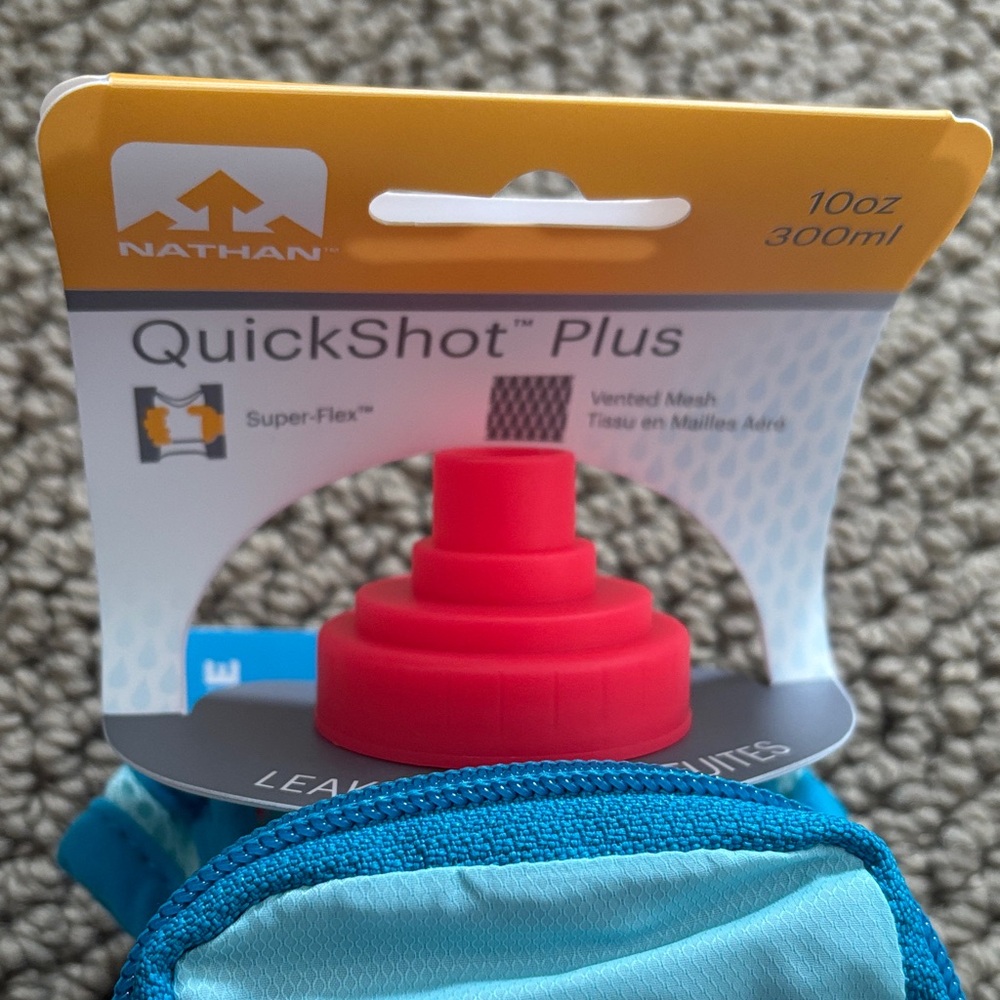Natan QuickShot Plus Hydration Pack - Light Blue and Hot Pink - Picture 2 of 5